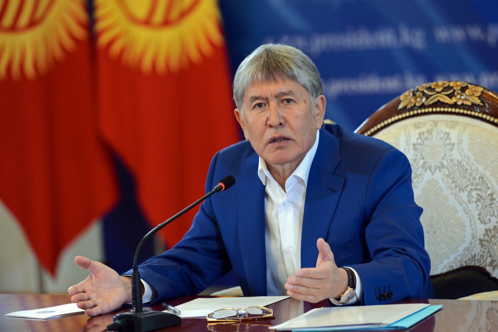 Атамбаев рассказал о политической ситуации в стране и о военных базах