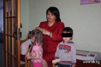 Первомайский райсуд из-за $500 посадил мать двух маленьких детей в СИЗО-1