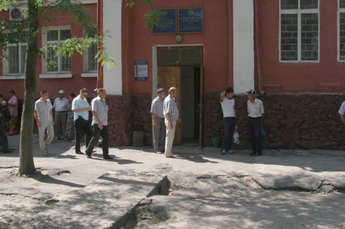 Начальника ГУУР Тлека Алибаева и его заместителя оставили в СИЗО ГКНБ