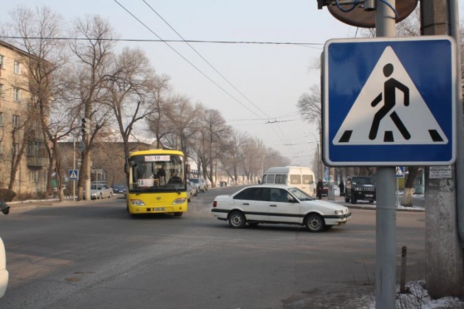На одном из аварийных перекрестков столицы установлен светофор
