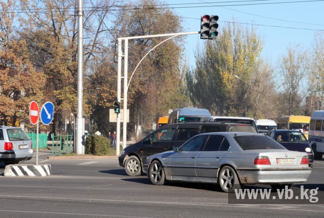 Автовладельцев ждут технические изменения на перекрестке улиц Чуй - Фучика