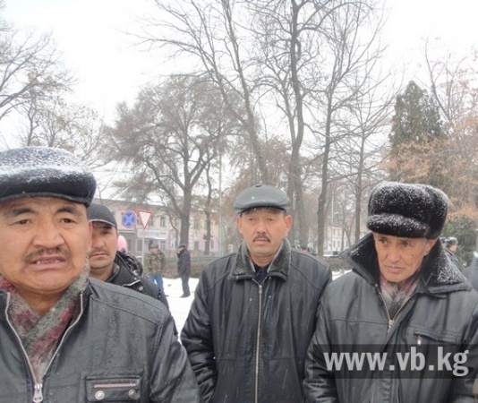 Айдоочулар оор жүк ташыган машиналардын кирүүсүнө тыюу салууну талап кылышууда