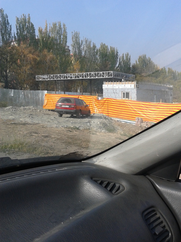 На Южной магистрали продолжается строительство АЗС