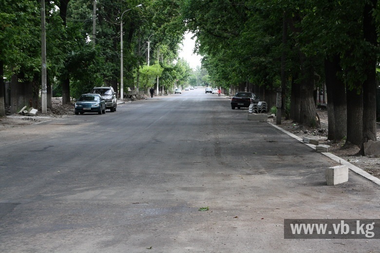 Ремонт дорог в уходящем году запомнился многим жителям Бишкека