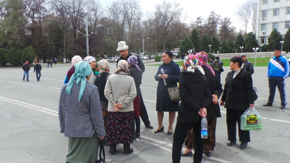 Милиция: В Оше на митинг в защиту Келдибекова пришло 100-150 человек