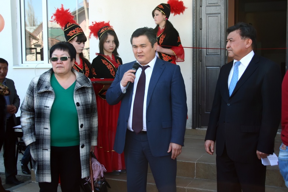 В Бишкеке открылось соцобщежитие для выпускников детдомов