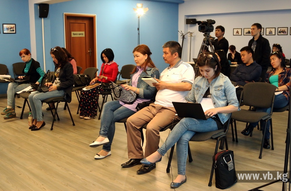 Кыргызстан собирает средства на центры помощи пострадавшим от насилия детям