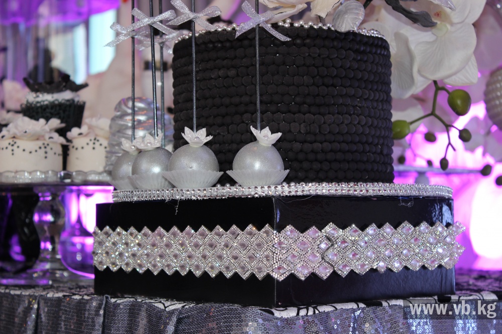 В Бишкеке открылась выставка свадебных товаров Wedding Expo Bishkek-2015