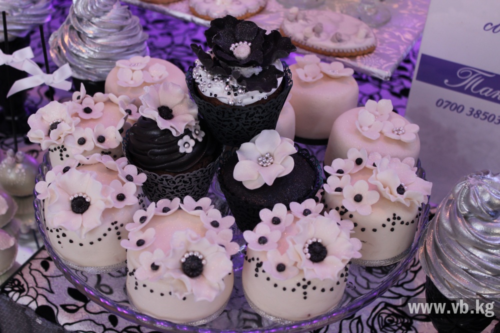 В Бишкеке открылась выставка свадебных товаров Wedding Expo Bishkek-2015