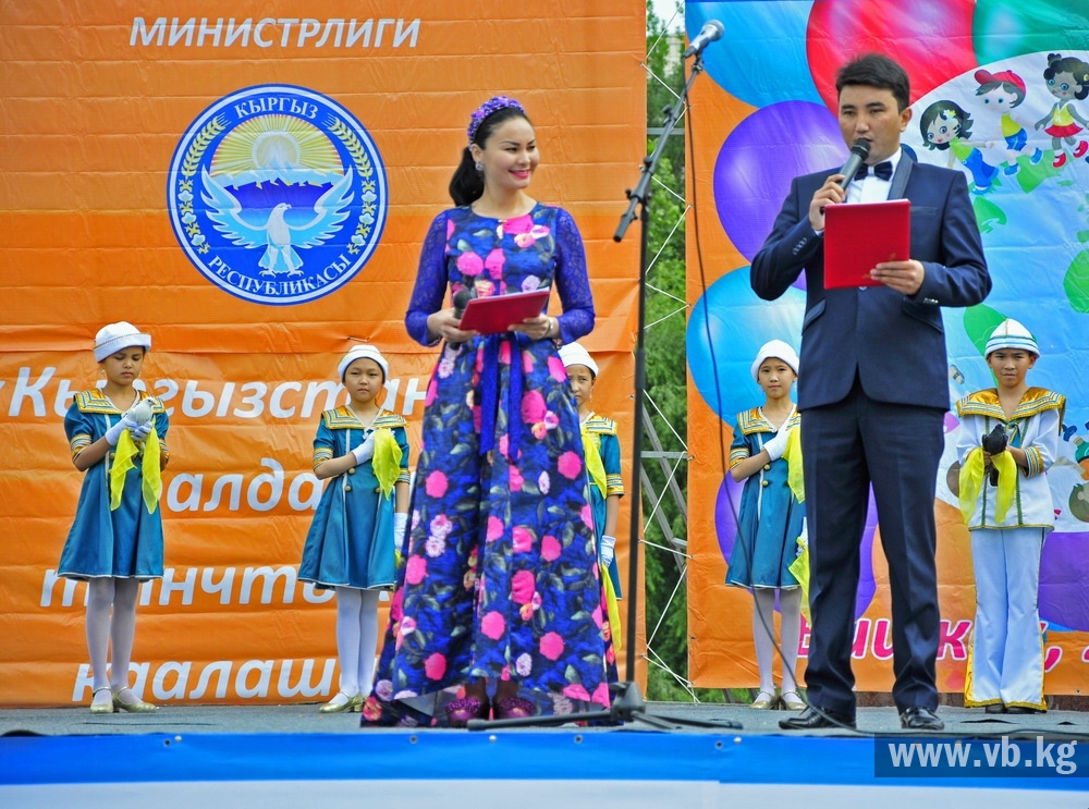 В Бишкеке организовали мероприятие "Дети Кыргызстана за мир"