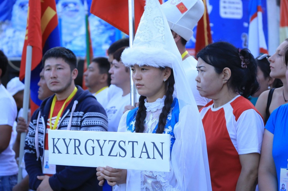 Впервые в Кыргызстане прошел первый этап Кубка мира по мас-рестлингу