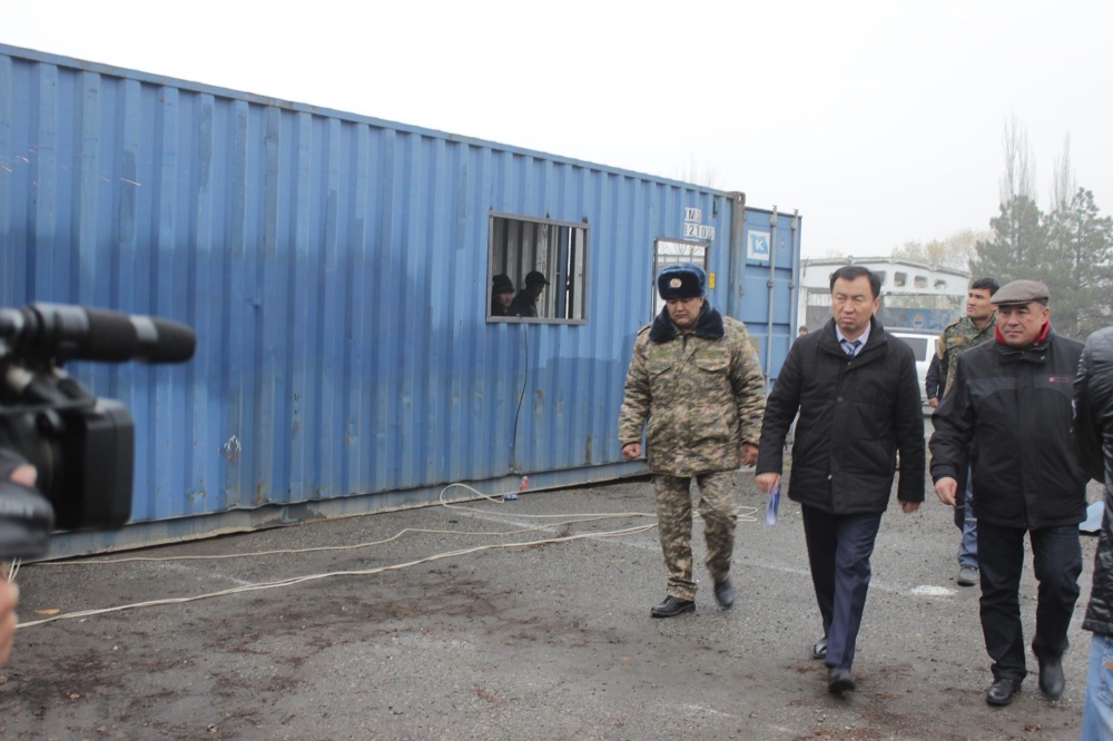 В Ошской области шесть  контейнеров  оборудовали под мобильные жилые дома