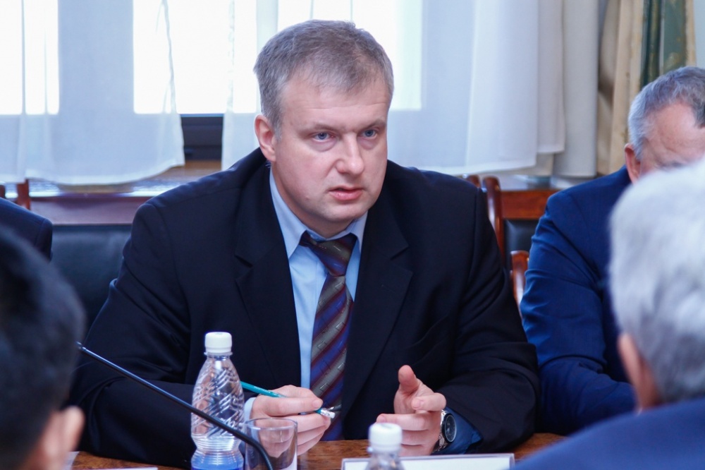 В мэрии заинтересовались презентацией белорусской  коммунальной техники