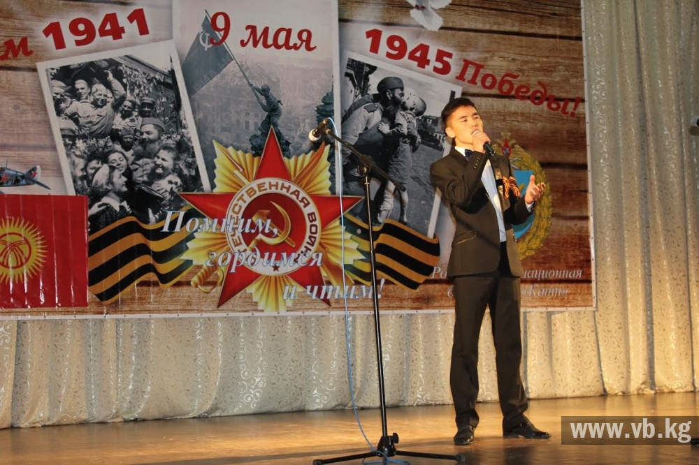 На авиабазе "Кант" выступили участники фестиваля "Белые журавли"