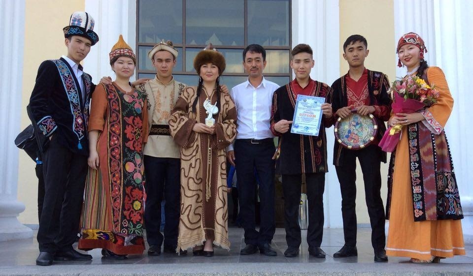 Ученики музучилищ КР заняли первое место на фестивале "Навруз садолари"