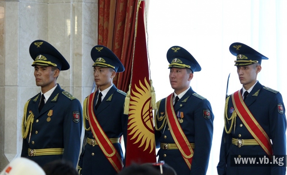 Алмазбек Атамбаев напутствовал сборную Кыргызстана на Олимпийские игры