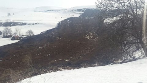 В Узгене оползень накрыл дом. Атамбаев поручил ликвидировать последствия