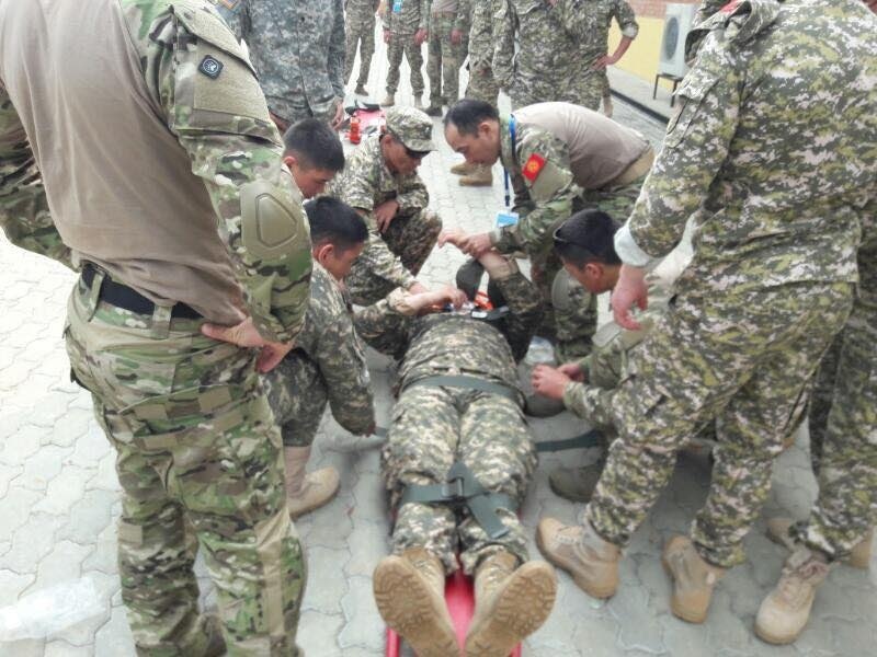 Кыргызстанские военнослужащие не лыком шиты. Завершились учения в Непале