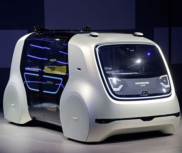 Volkswagen показал в Шанхае беспилотный концепт-кар Sedric