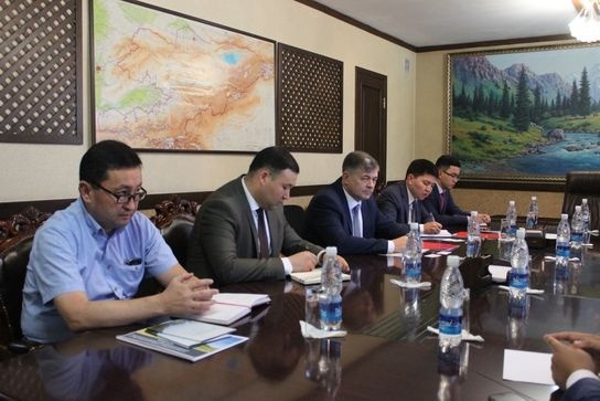 Крупнейший оператор морских портов (ОАЭ) готов сотрудничать с Кыргызстаном