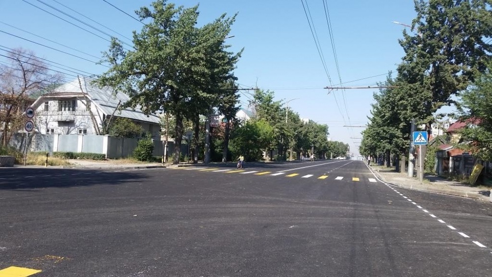 В Бишкеке для движения открыли несколько дорог