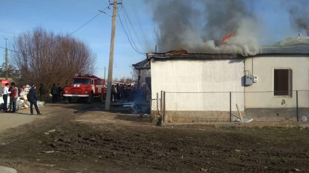 На Иссык-Куле пожарные расчеты приезжают на вызовы без воды?