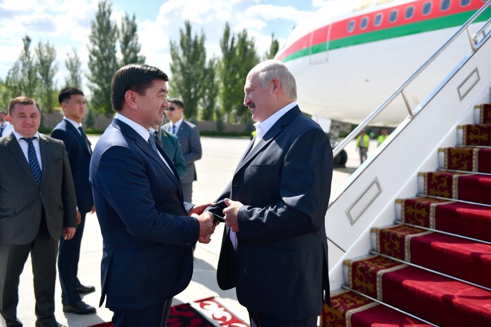 Президент Беларуси Александр Лукашенко прибыл на саммит ШОС