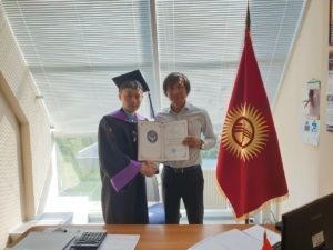 Кыргызстанцы впервые получили дипломы престижных вузов Хабаровска