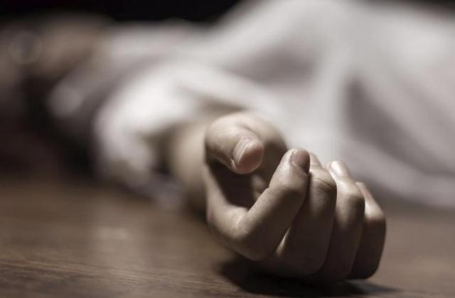В Токмаке мужчина избил до смерти сожительницу за тысячу сомов