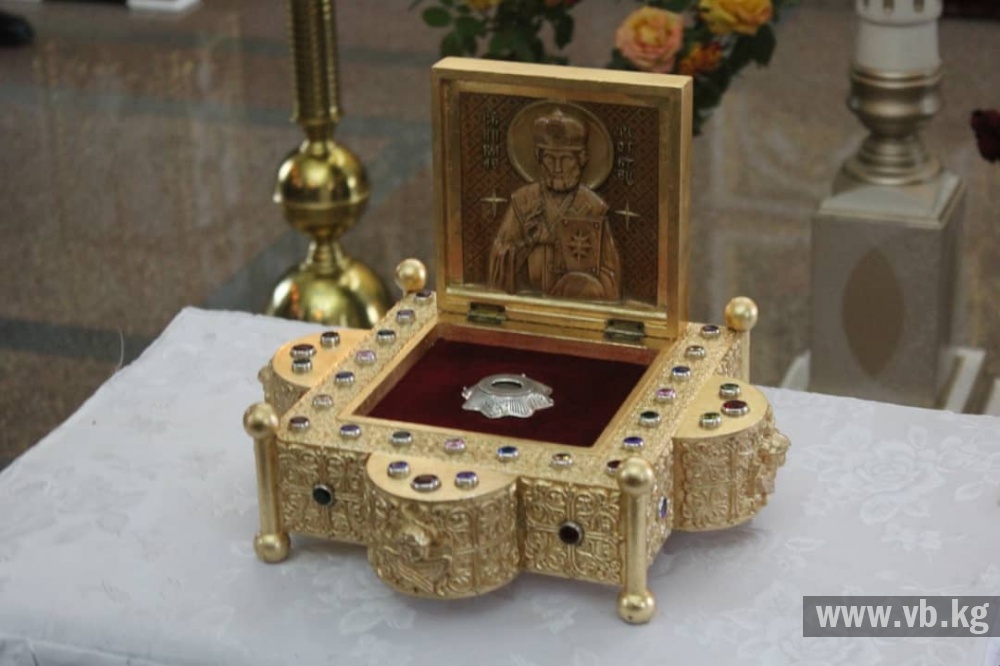 Τα λείψανα του Αγίου Νικολάου του θαυματουργού παραδόθηκαν στη στρατιωτική βάση του Καντ (φωτογραφία)