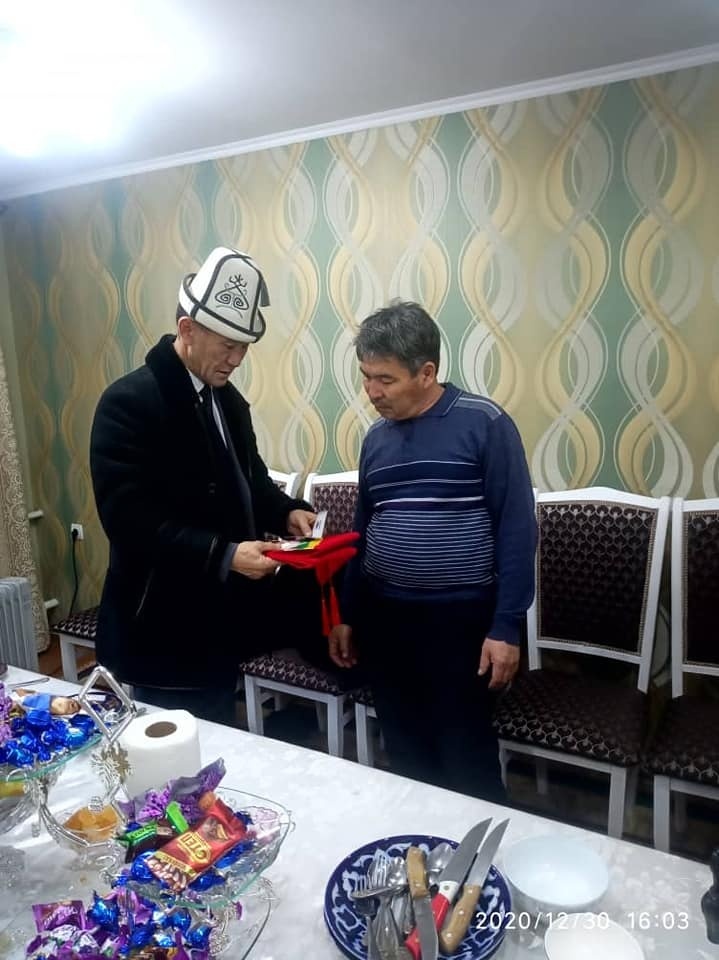 Адинай Мырзабекова посмертно награждена званием "Почетный гражданин"