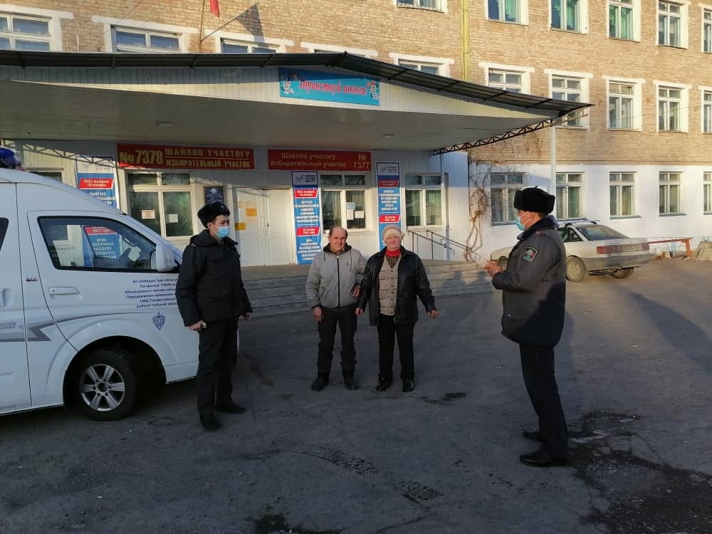 В Панфиловском районе начали функционировать передвижные пункты милиции