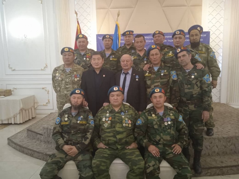 В Москве и Бишкеке встретились участники войны в Таджикистане