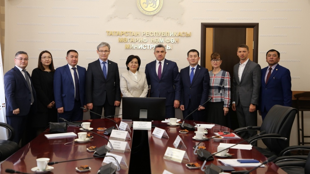 Кыргызстан и Татарстан обменяются опытом в образовательной сфере