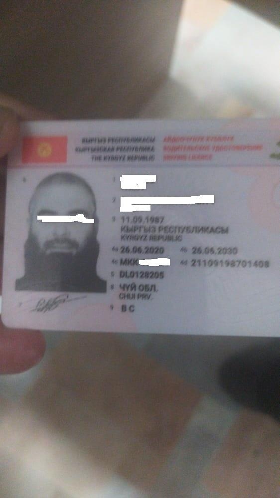 2 жүргүнчүнү сүзүп, качып кеткен айдоочу кармалды