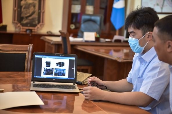 Эко транспорт для Бишкека. И.о. мэра встретился с представителями Yutong