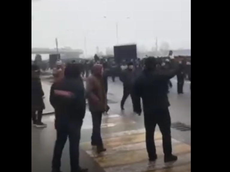 В МВД РК назвали фейком информацию о присоединении ОМОНа к протестующим