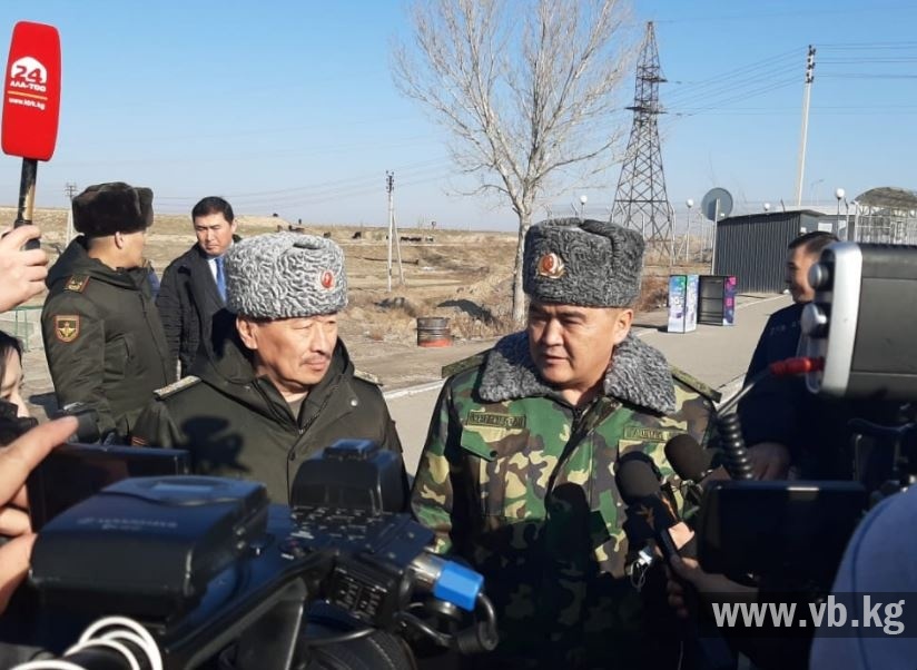 Камчыбек Ташиев встретил на границе военнослужащих Кыргызстана (фото)