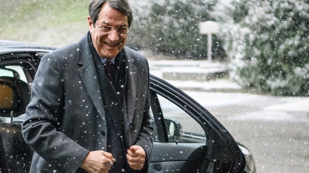 Президент Кипра запретил госслужащим пользоваться роскошными автомобилями