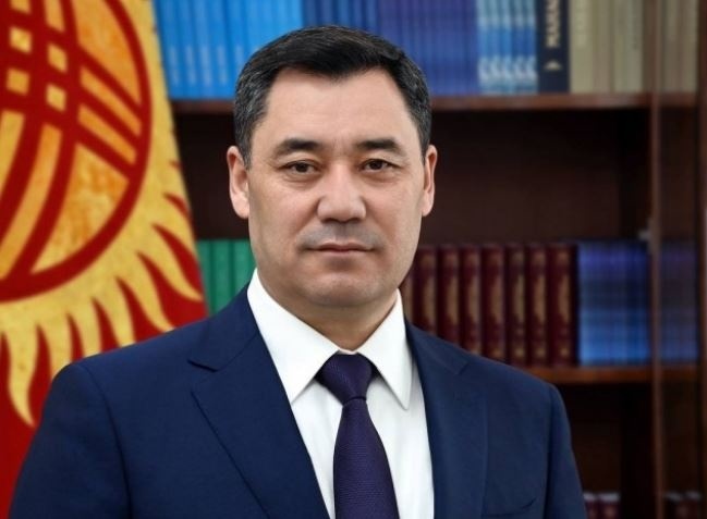 Президент Садыр Жапаров поздравил кыргызстанцев с праздником труда