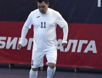 Садыр Жапаров примет участие в футбольном турнире "Мурас"