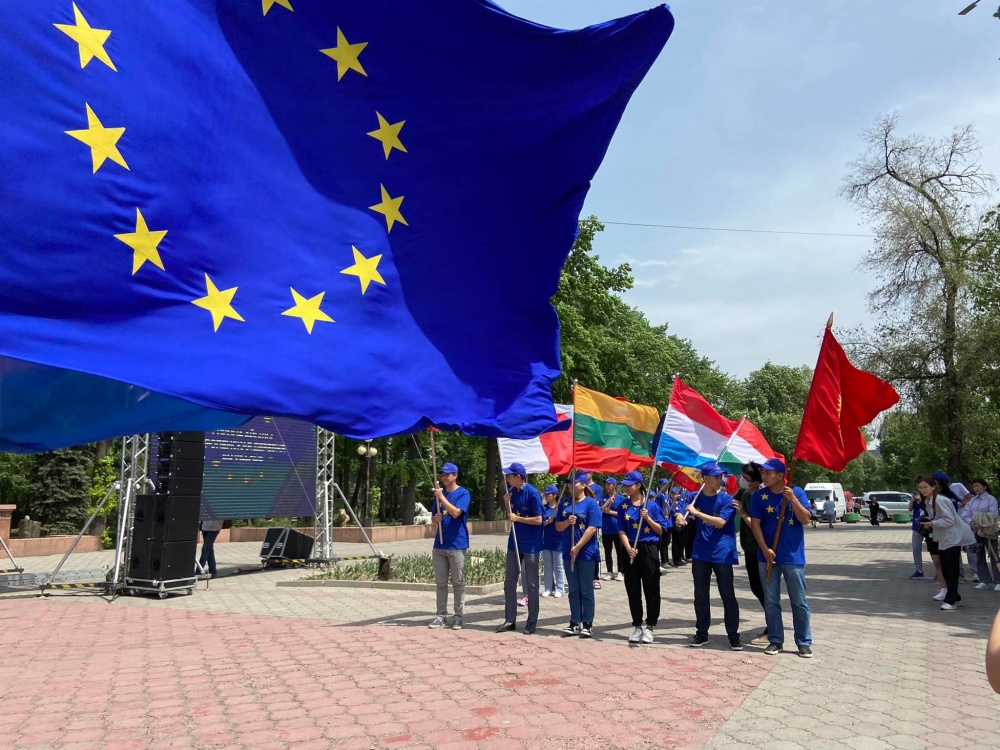 5 дней в европе. День Европы. День Европы 9 мая. День Европы в Украине. День Европы 5 мая.