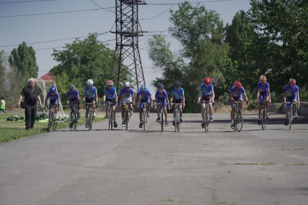 В Бишкеке прошел велопробег, посвященный Всемирному дню беженцев