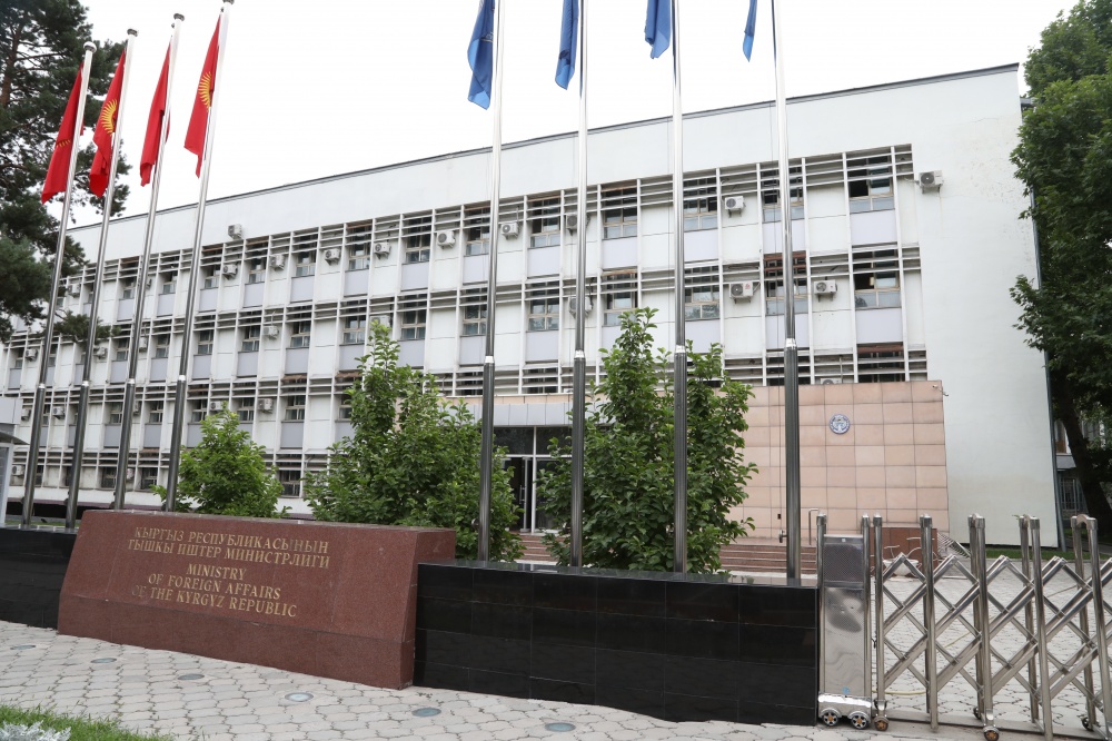 Посольство КР оказывает помощь задержанным в Хорватии кыргызстанцам