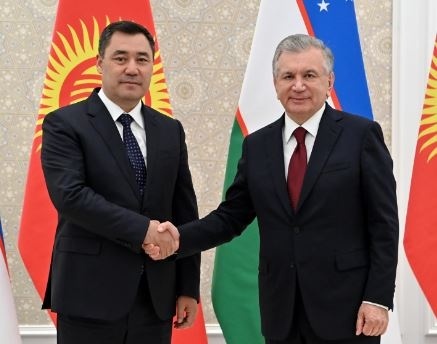 Шавкат Мирзиёев поздравил Садыра Жапарова и народ Кыргызстана с Ноорузом
