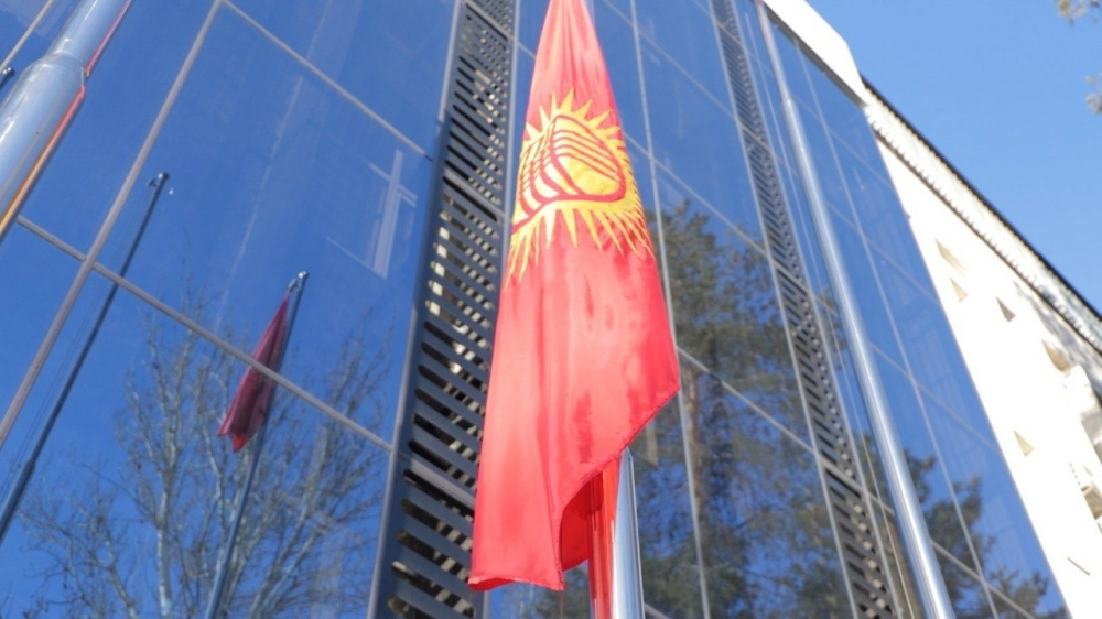 В Министерстве внутренних дел поднят новый флаг