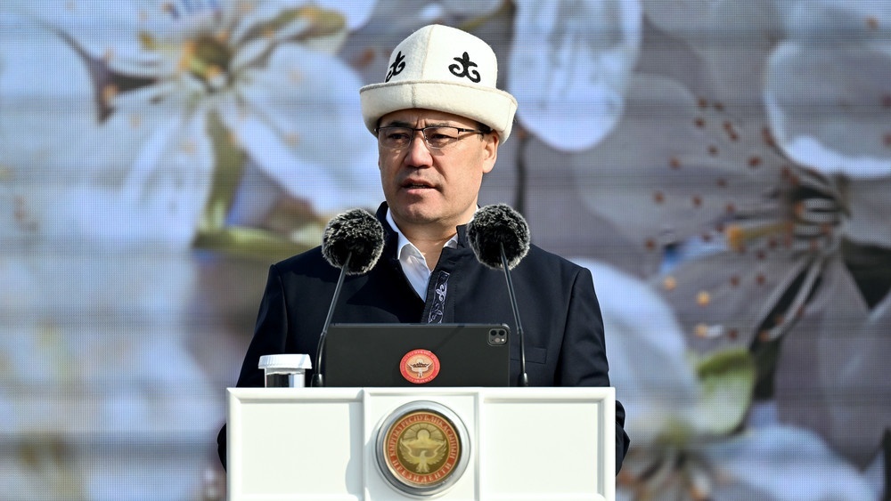 Президент Садыр Жапаров поздравил кыргызстанцев с праздником Нооруз