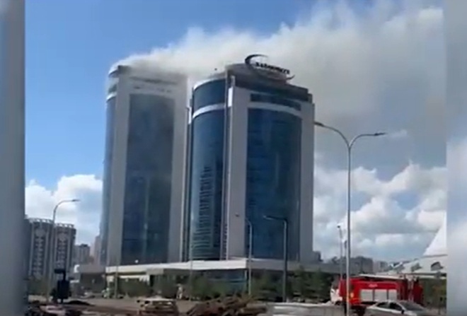 Появились подробности пожара в центре Астаны