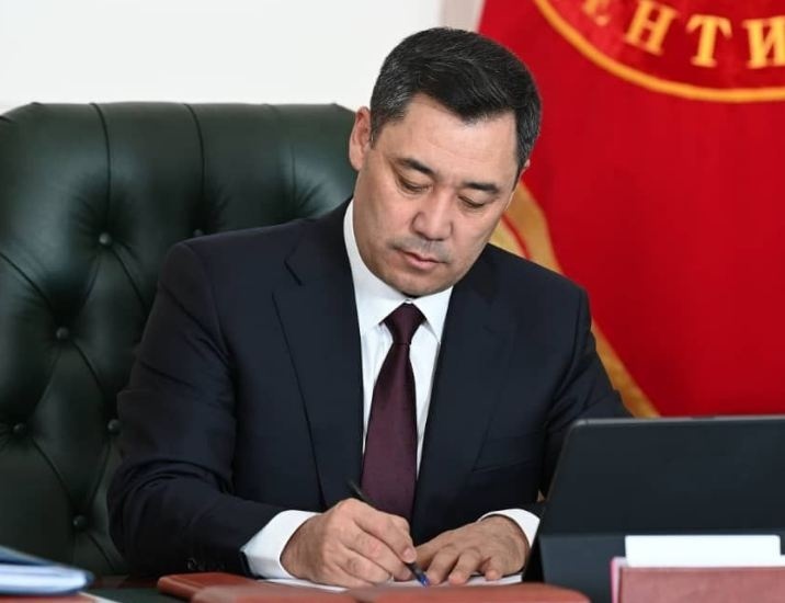 ЖД Китай-Кыргызстан-Узбекистан: президент КР подписал закон о ратификации