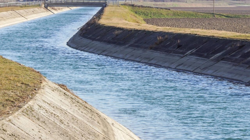 В Кыргызстане ремонт и очистку провели на 528 км каналов